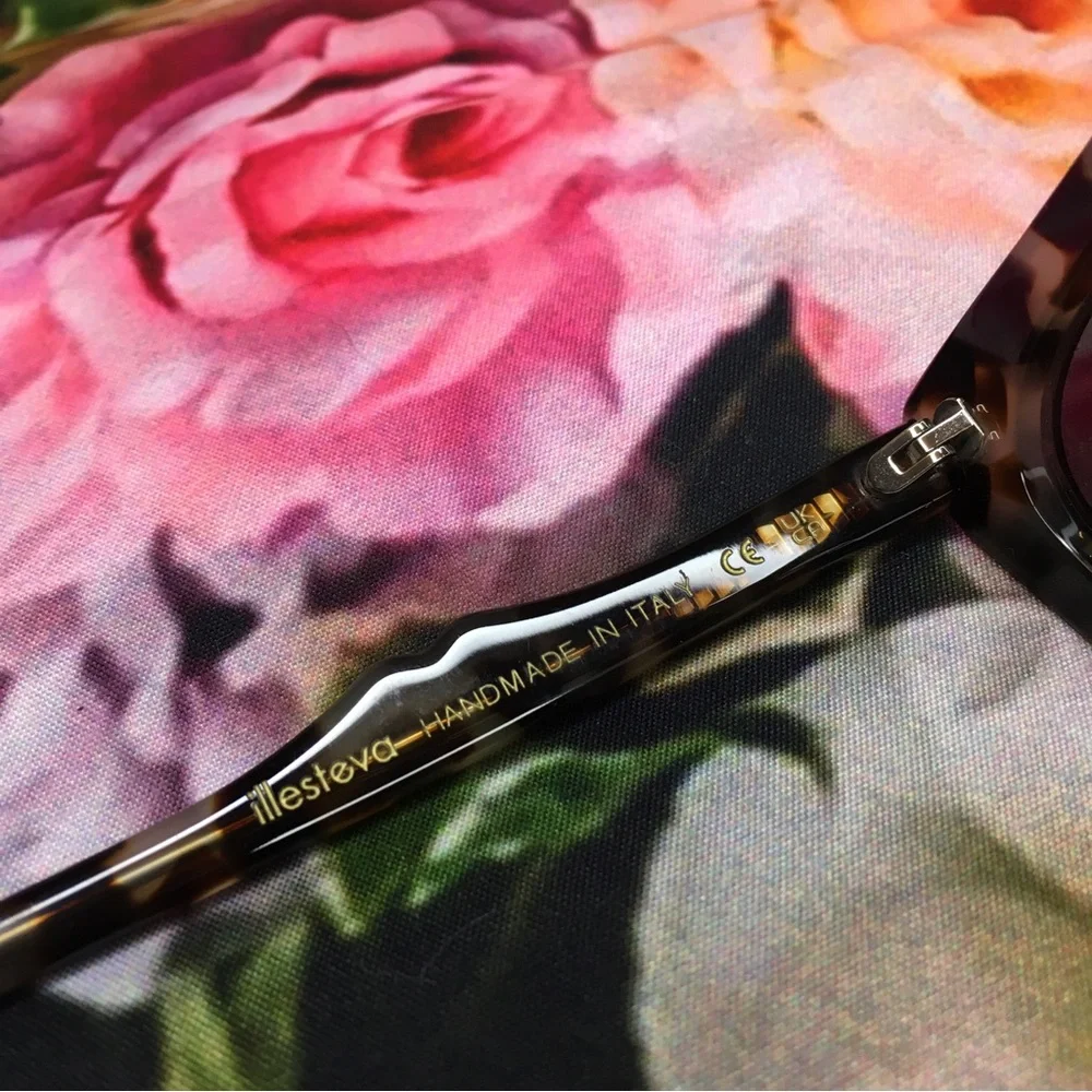 Illesteva Black & smokey cream tortoise Cat eye sunglasses RTR EUC